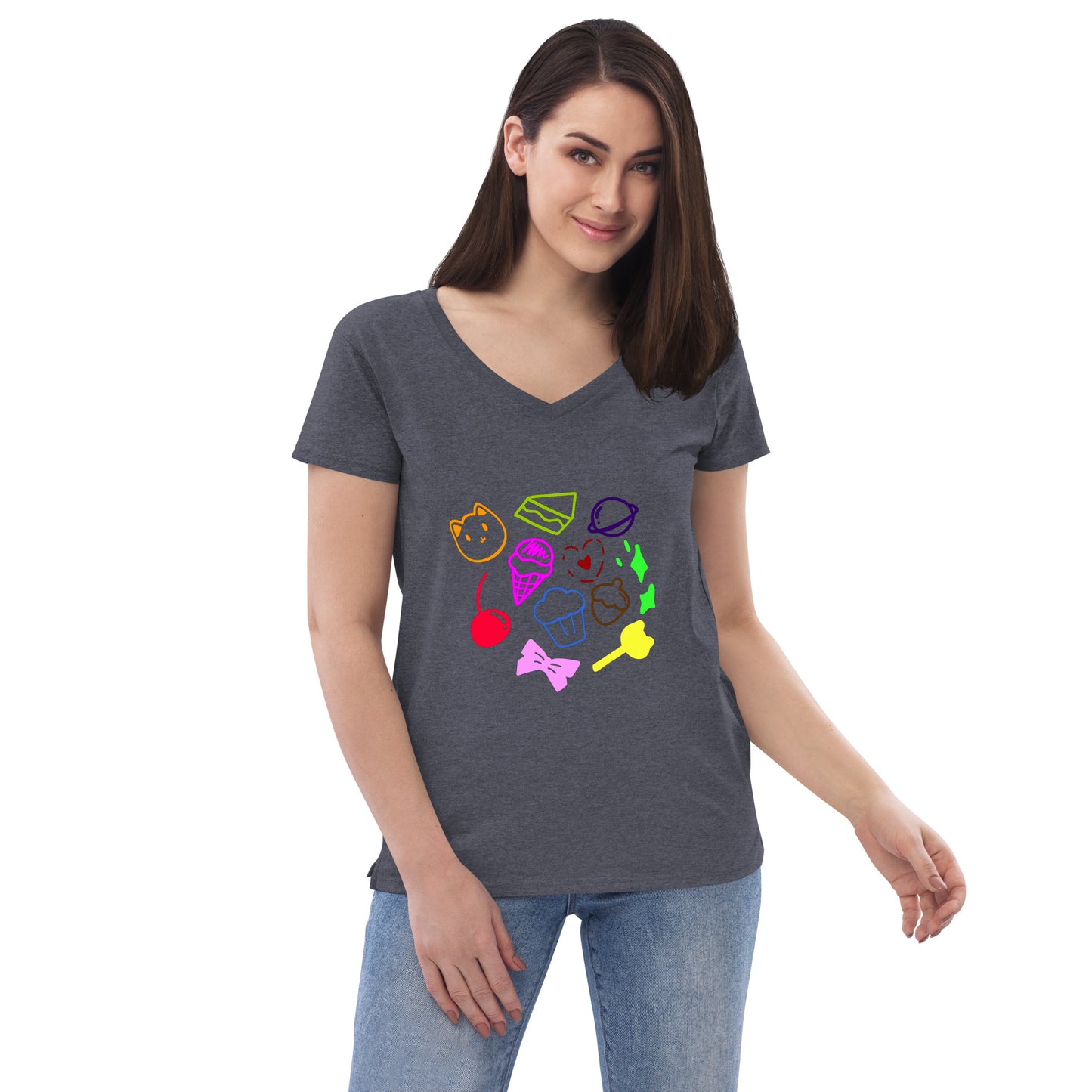 Women’s cupcake recycled v-neck t-shirt